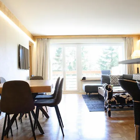 Freshly Renovated & Central For Up To 8 Guests, Palma Apartment *