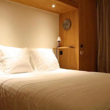 Freshly Renovated & Central For Up To 8 Guests, Palma