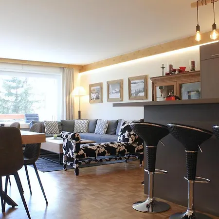 Apartment Freshly Renovated & Central For Up To 8 Guests, Palma