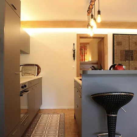 Freshly Renovated & Central For Up To 8 Guests, Palma Crans-Montana